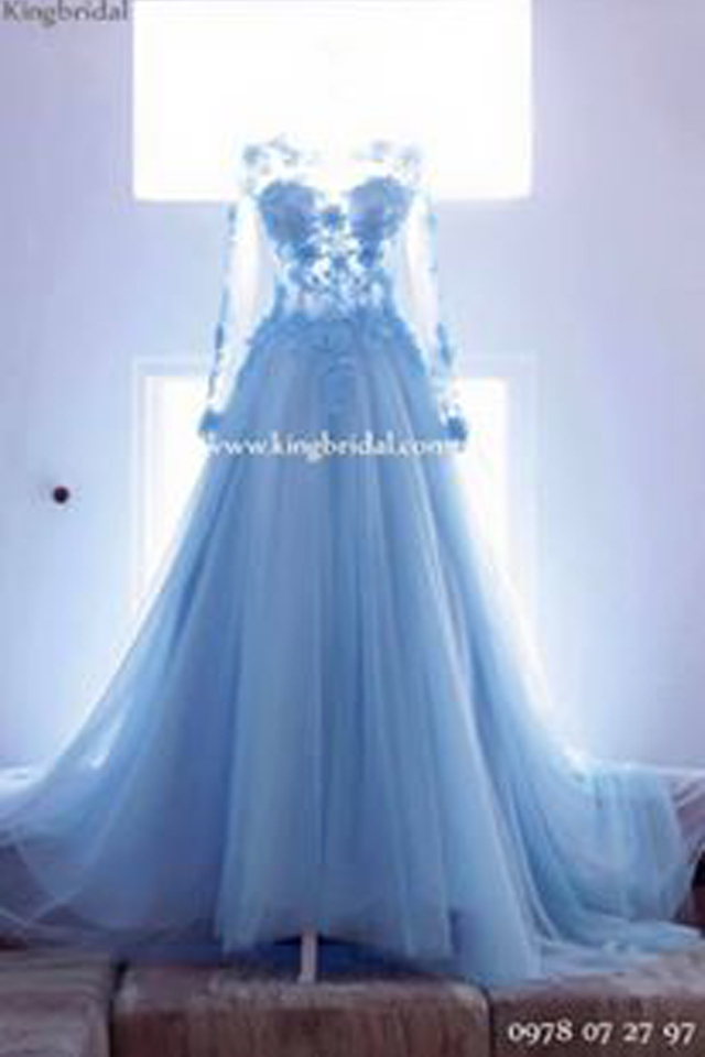 Top # Mẫu váy cưới màu xanh đẹp nhất dành cho cô dâu