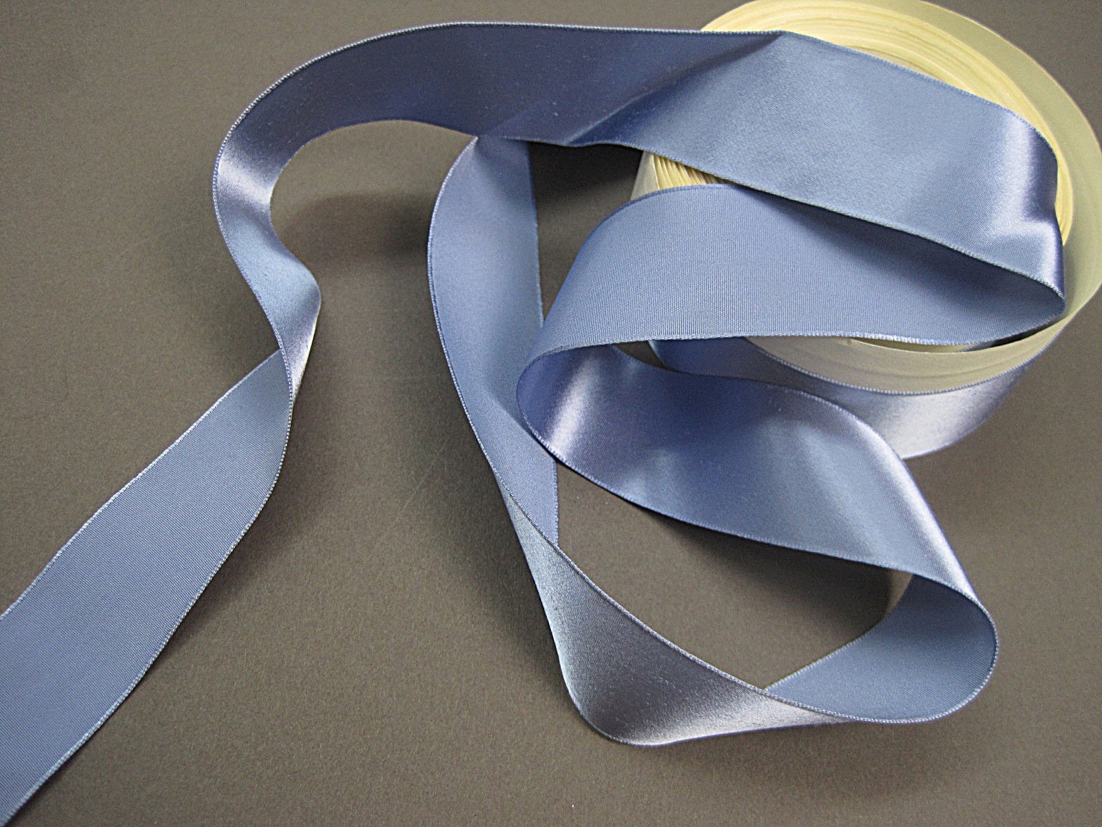 Vintage Blue Ribbon Coloring Pages